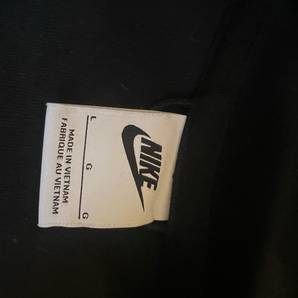 Nike tech - Picture 2 of 5